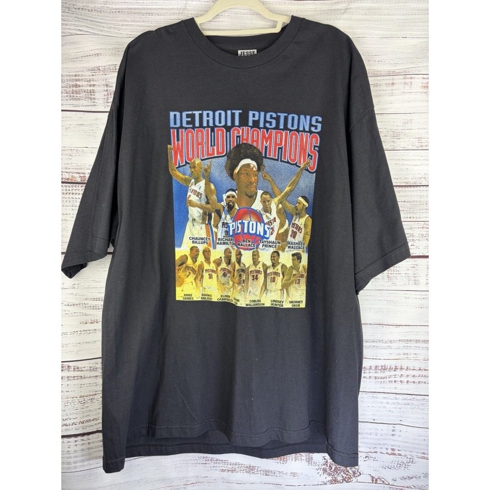 Detroit Pistons NBA World Champions 2004 Basketball Black Graphic T Shirt 3XL